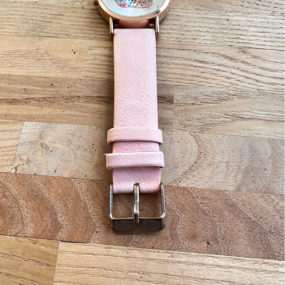 Unbranded ladies pink floral elephant rose gold tone watch NEW BATTERY